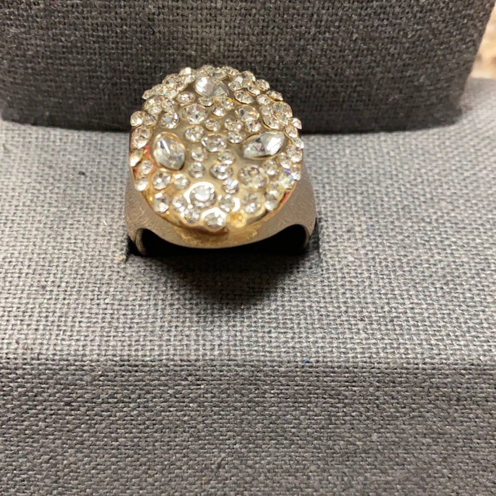 Vintage Gold tone Cluster rhinestones ring - size 9